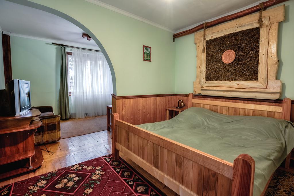 Vatra Hotel Γιαρέμτσε Εξωτερικό φωτογραφία