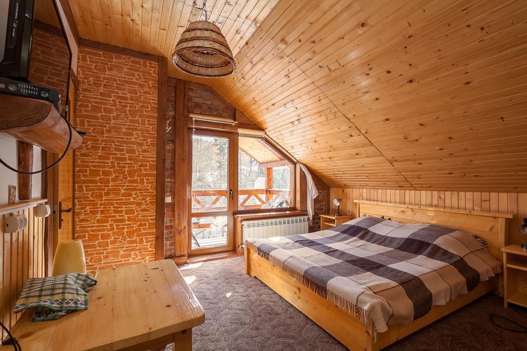 Vatra Hotel Γιαρέμτσε Εξωτερικό φωτογραφία