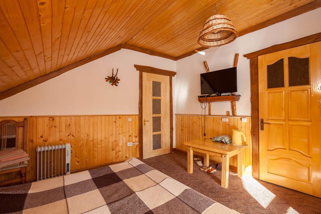 Vatra Hotel Γιαρέμτσε Εξωτερικό φωτογραφία